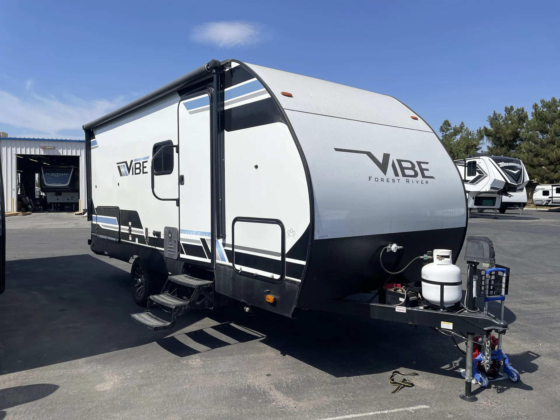 2024 Forest River Vibe 18DB - Photo 2