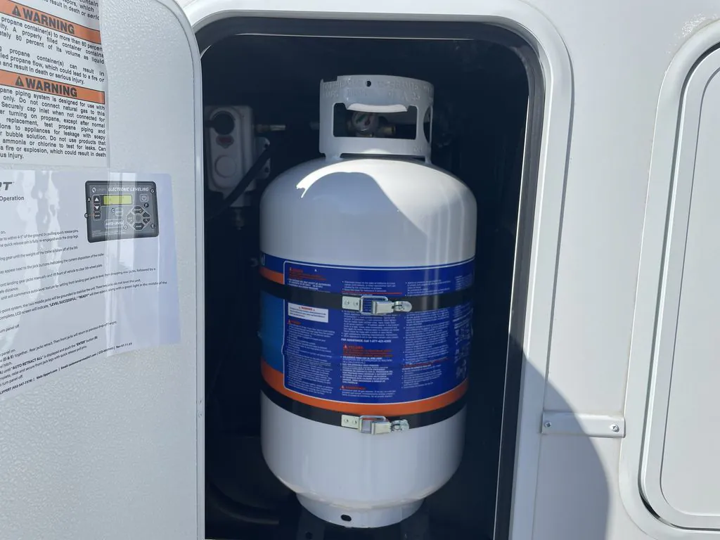 2026 Alliance RV Avenue 23ML - Photo 2