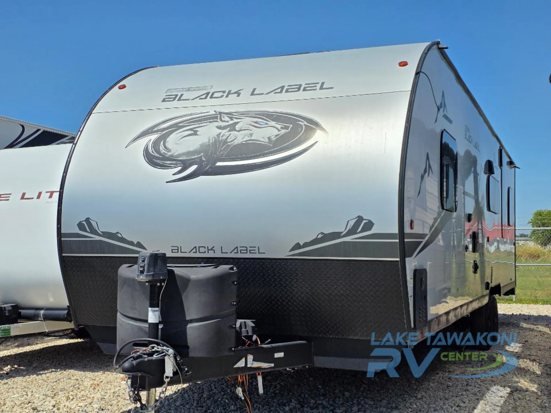 2023 Forest River Cherokee Grey Wolf Black Label 26BRBBL - Photo 3