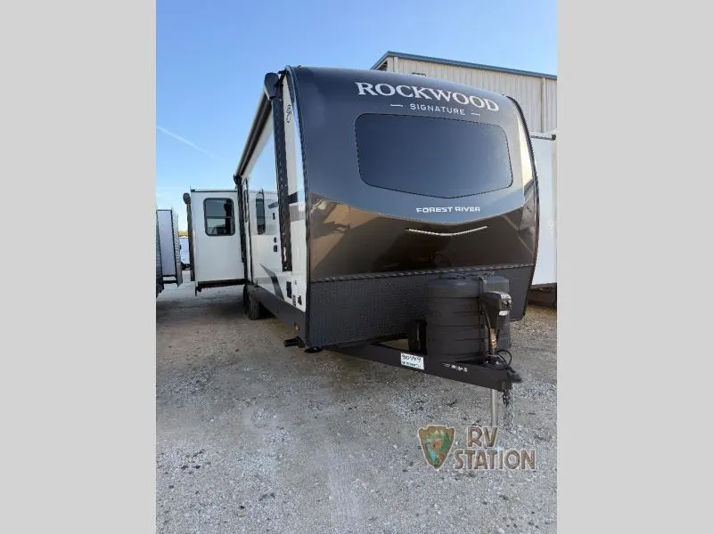 2026 Forest River Rockwood Signature 8337RL - Photo 2