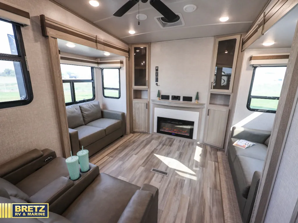 2022 Forest River Rockwood Ultra Lite 2898BS, Photos photo 23