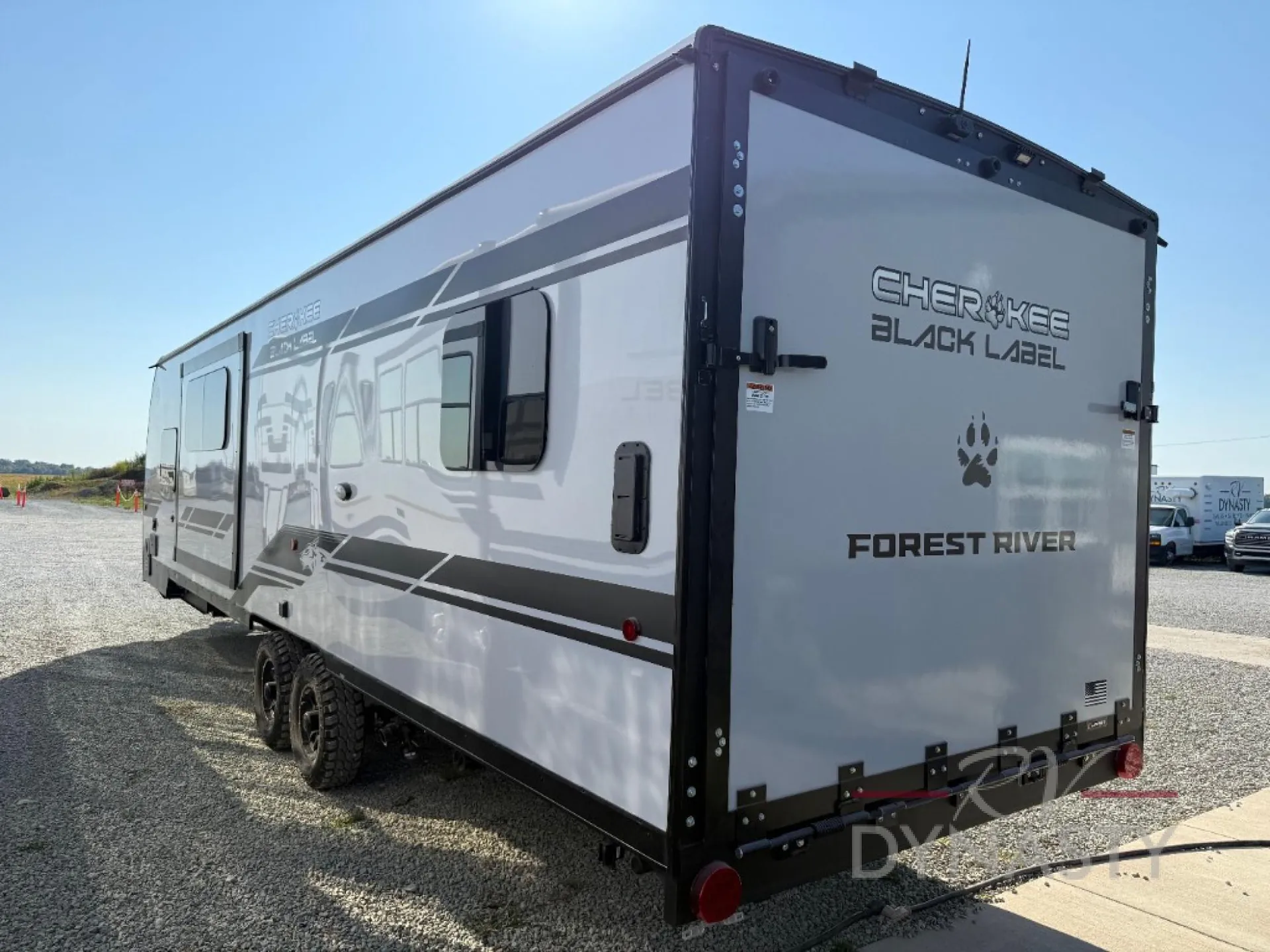 2026 Forest River Cherokee Grey Wolf Black Label 27RRBL - Photo 4