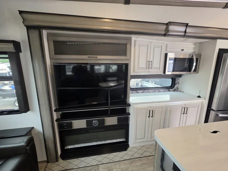 2022 Keystone Montana 3231CK, Photos photo 20