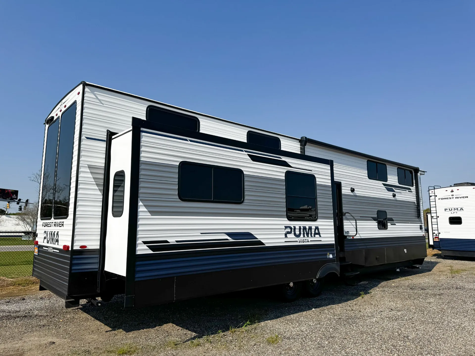2026 Forest River Puma Vista 422LFT - Photo 2