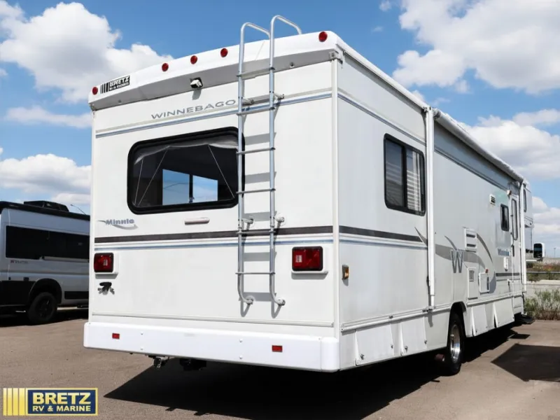 2004 Winnebago Minnie Winnie Used    31 C - Photo 2