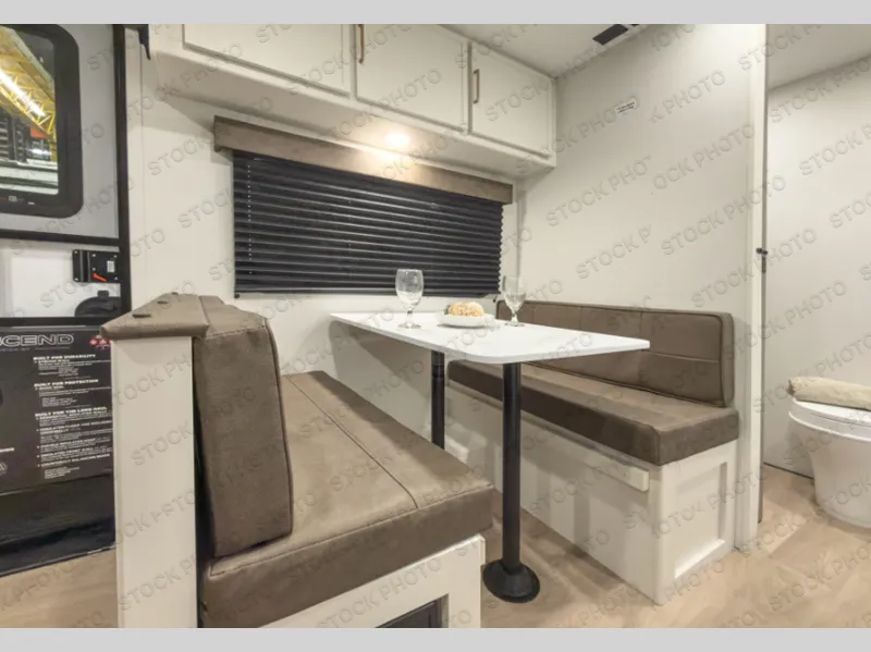 2027 Grand Design Transcend One 151RB - Photo 4