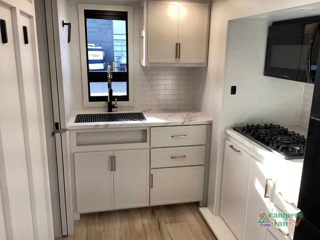2026 Brinkley Model Ix 23X, Photos photo 35