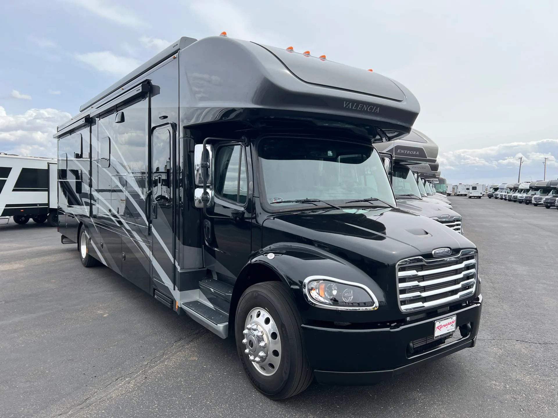 2026 Renegade RV Valencia 39BB - Photo 2