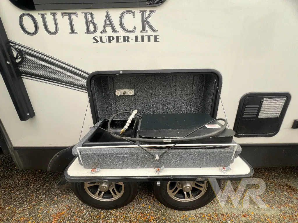 2017 Keystone Outback 298RE, Photos photo 8