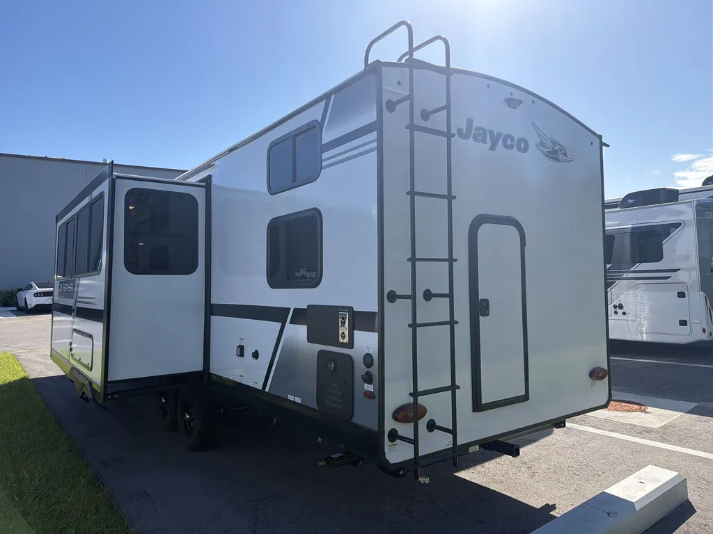 2027 Jayco Jay Feather 29BHB, Photos photo 7