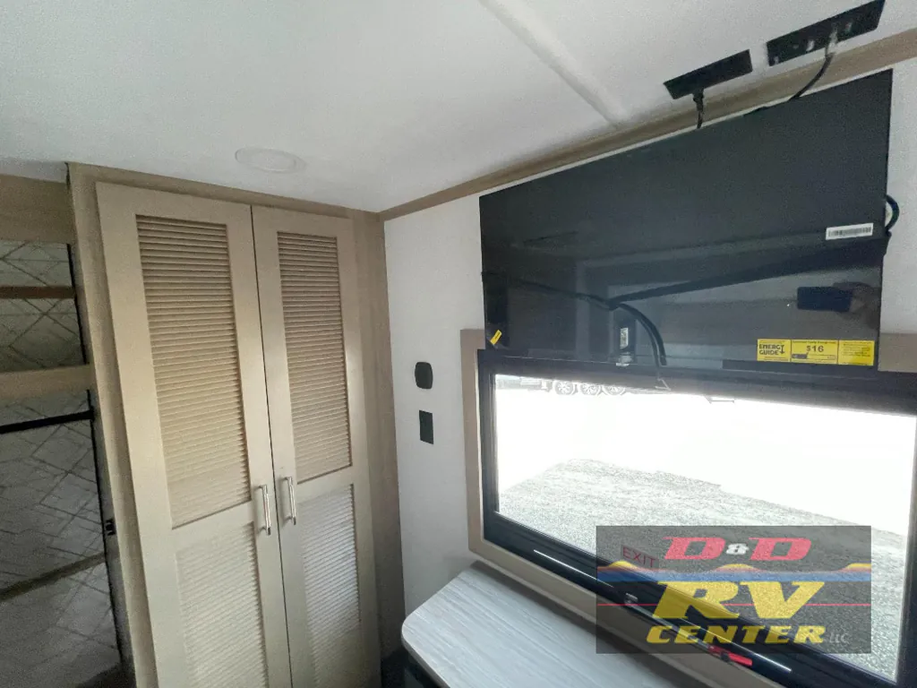 2026 Keystone Raptor 441, Photos photo 105