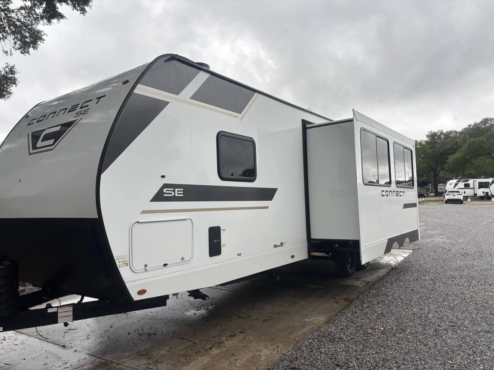 2027 KZ SPORTSMEN SE 301BHKSE 301BHKSE - Photo 2