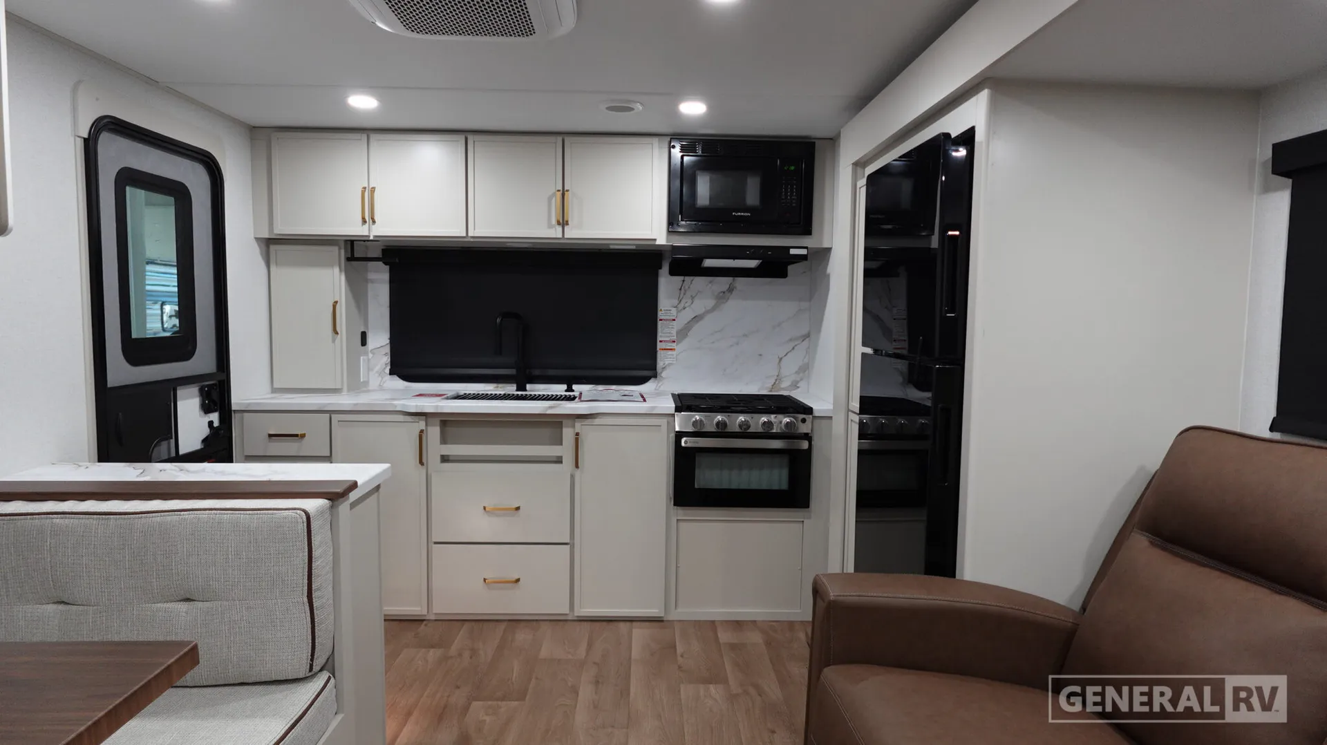 2027 Grand Design Imagine XLS 23LDE - Photo 3