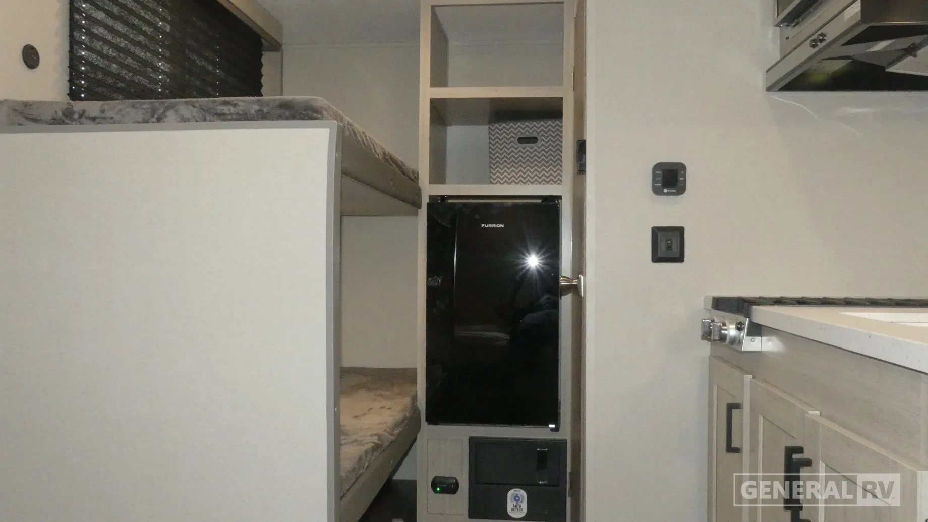 2026 Coachmen Catalina Summit Series 7 134BHX - Photo 3