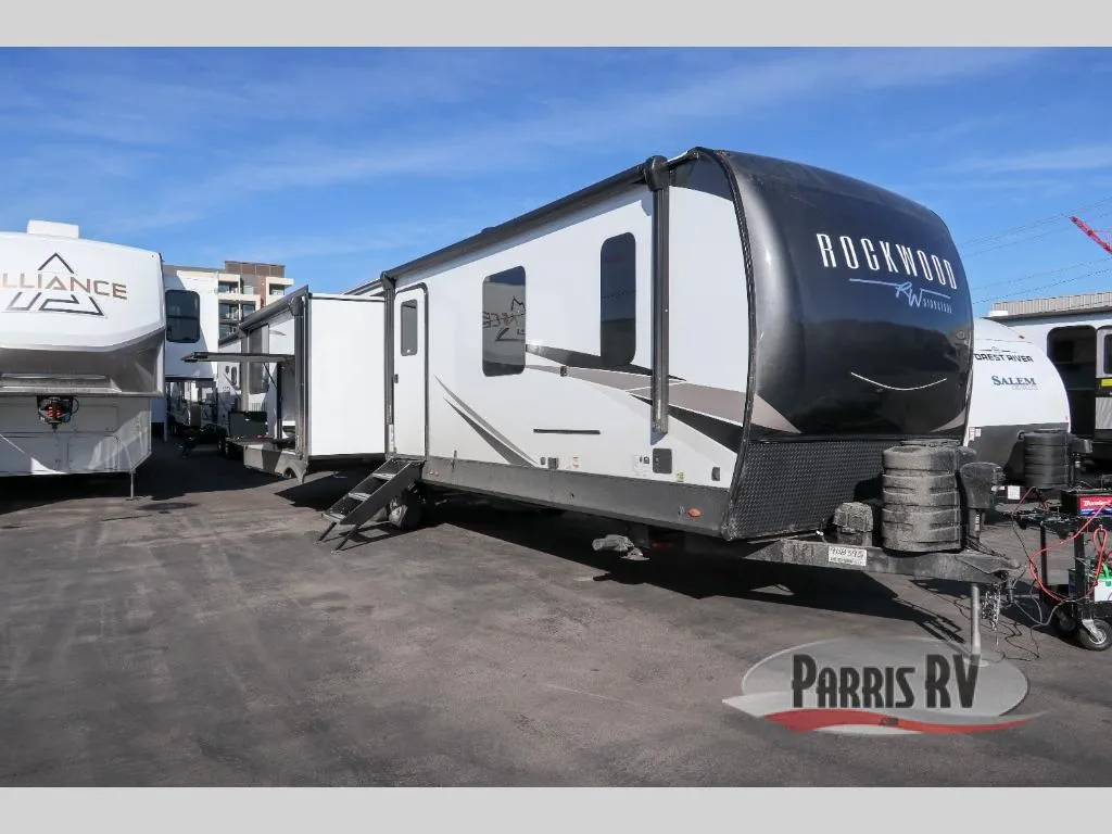 2025 Forest River Rockwood Signature 8332SB - Photo 2