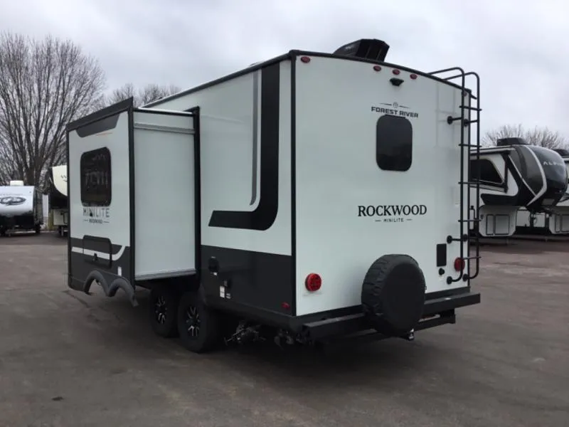 2026 Forest River Rockwood Mini Lite 2108RB - Photo 4
