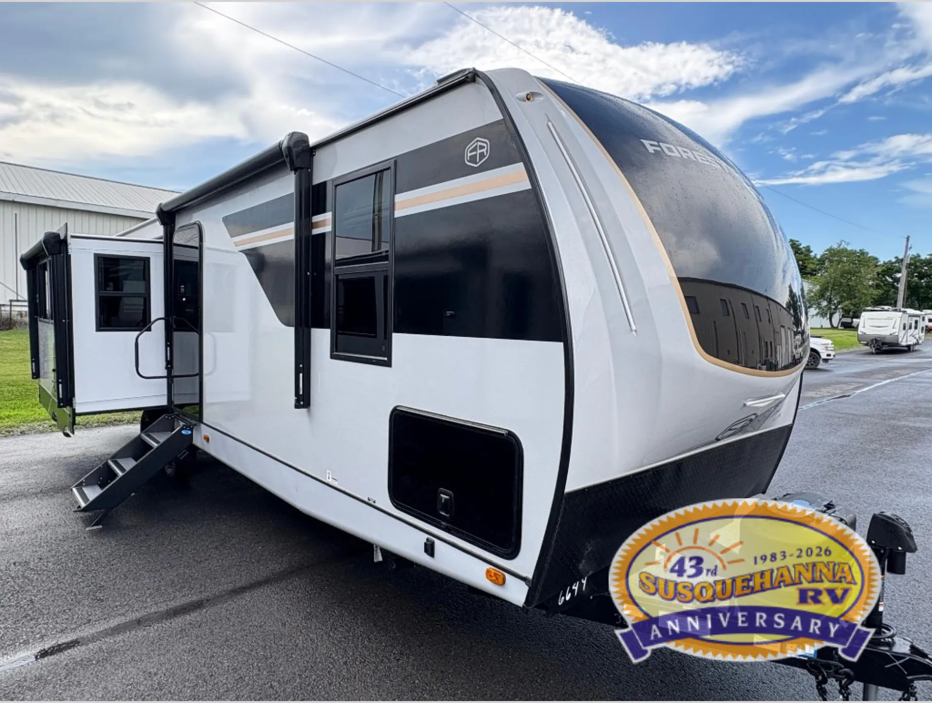 2026 Forest River Vibe 2800RL - Photo 2