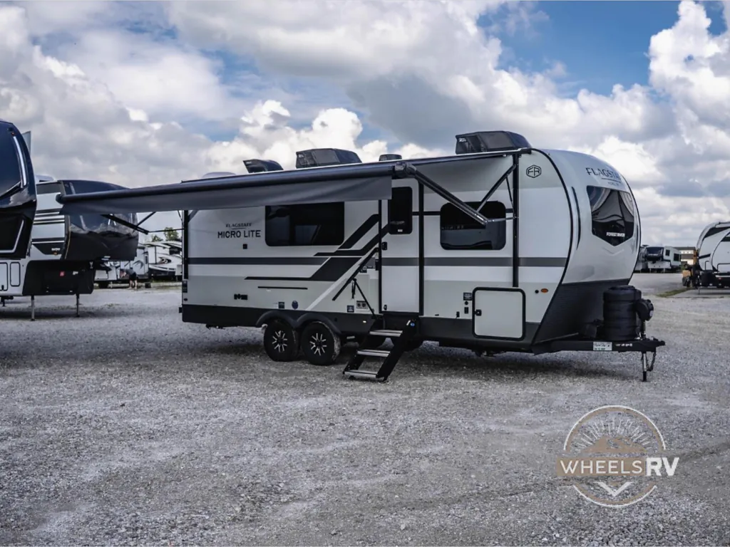 2026 Forest River Flagstaff Micro Lite 25FBD, Photos photo 5