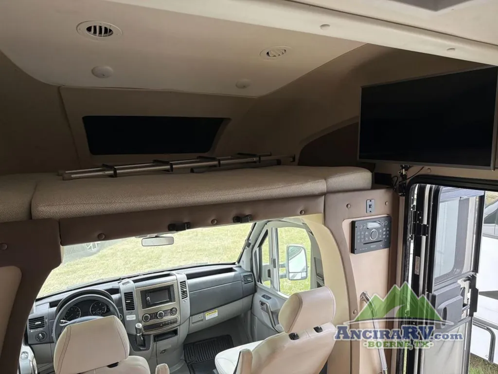 2018 Tiffin Wayfarer 24 TW, Photos photo 11