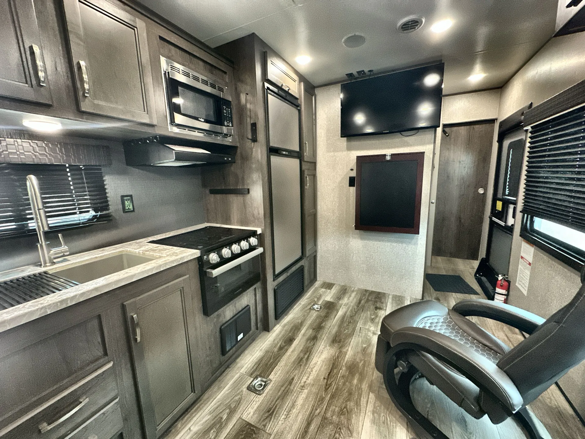 2021 Jayco Jay Flight Octane 277 — living area main