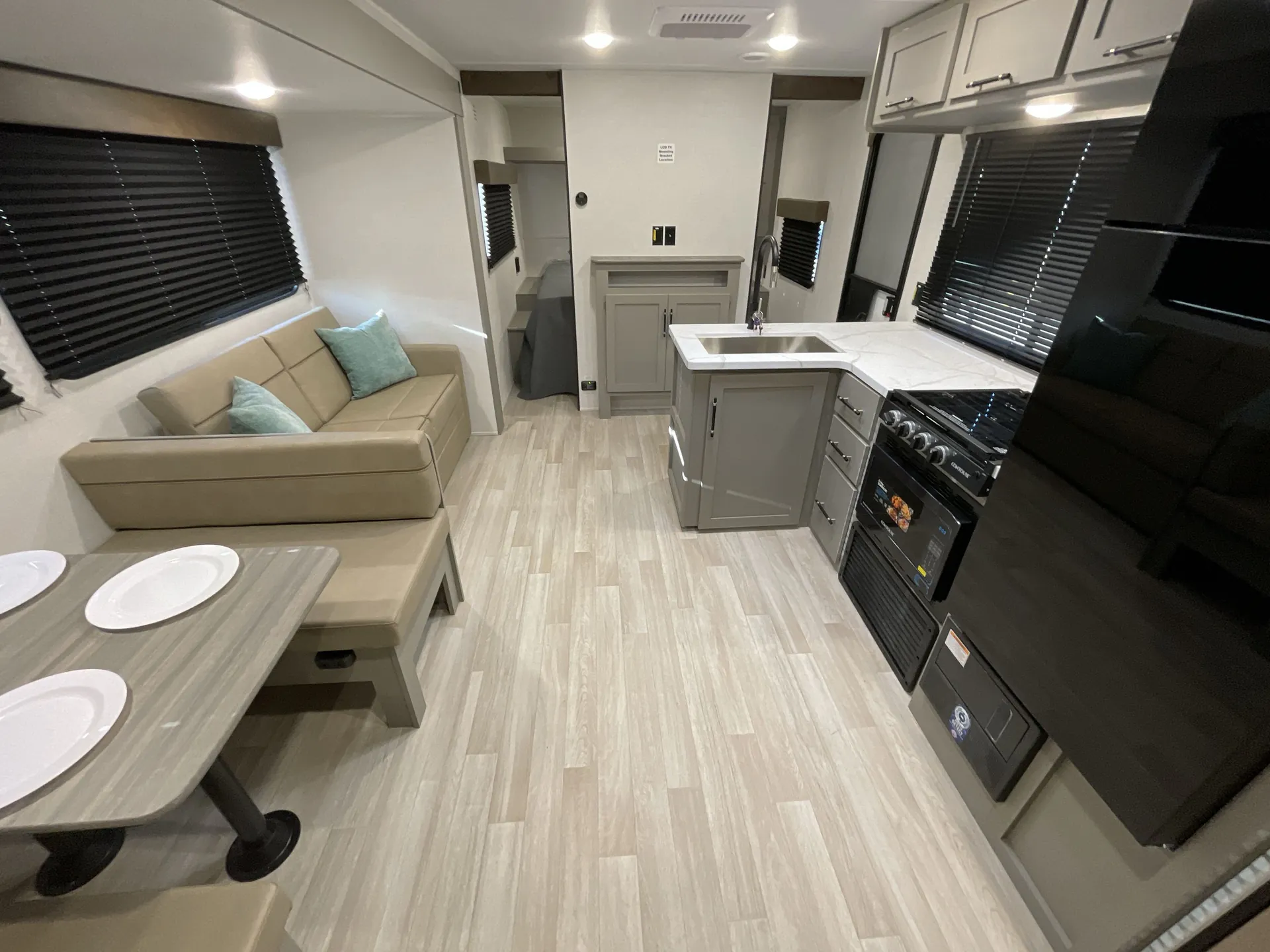 2026 Keystone Hideout Sport 261BHWE — passenger seat