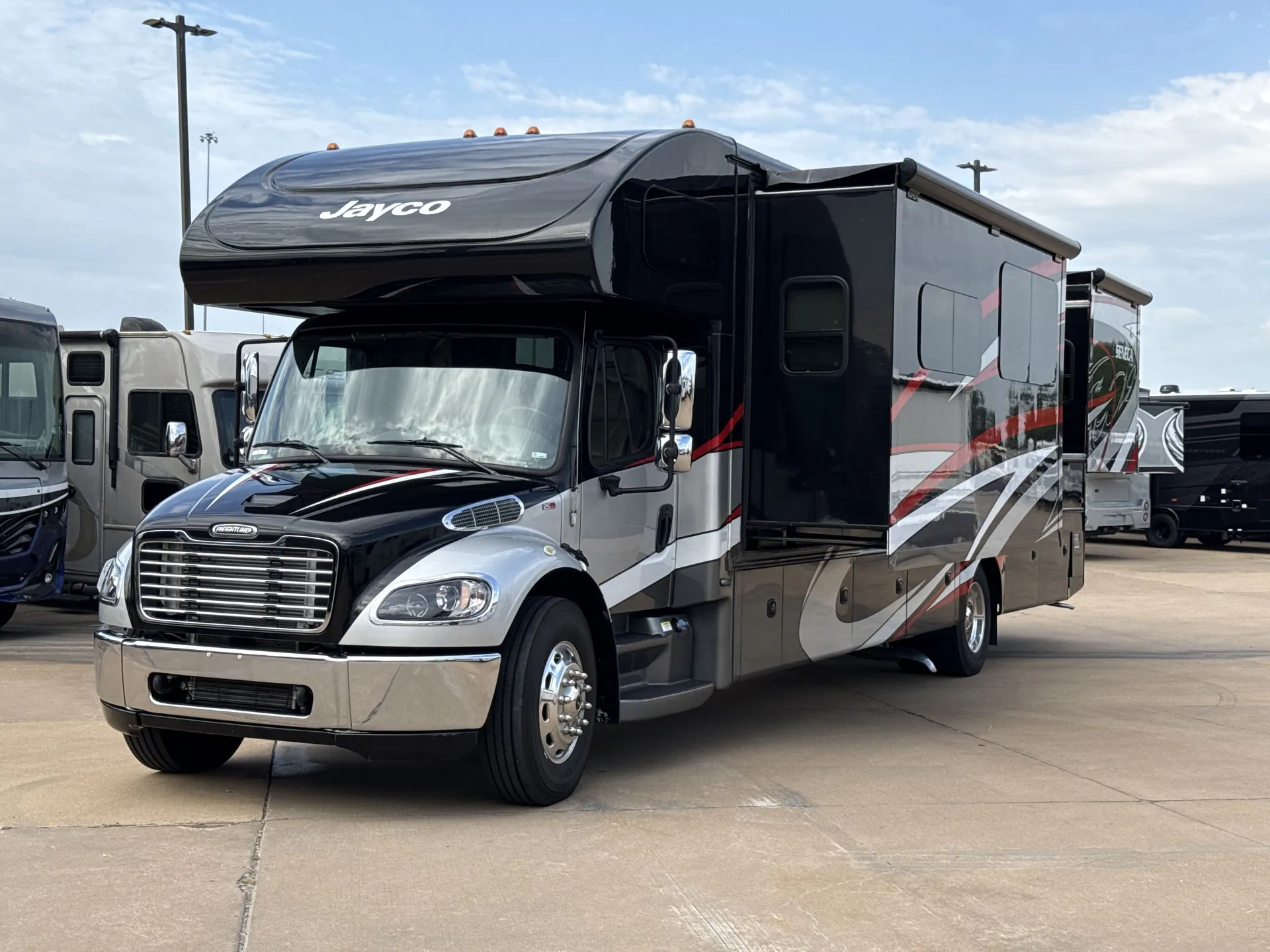 2019 Jayco Seneca 37HJ dealer photo 5 from Camping World