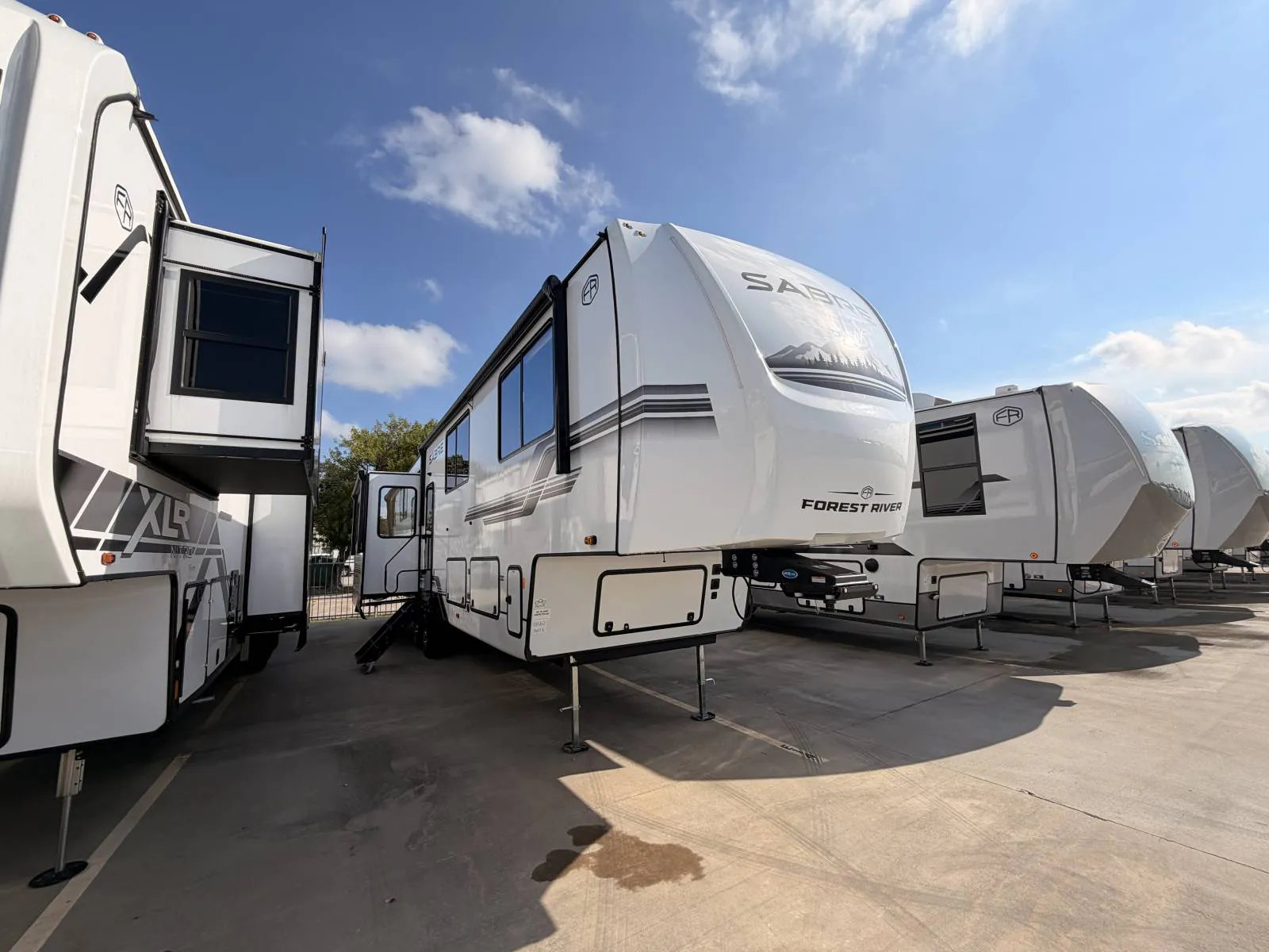 2027 Forest River Sabre 36FLX - Photo 4