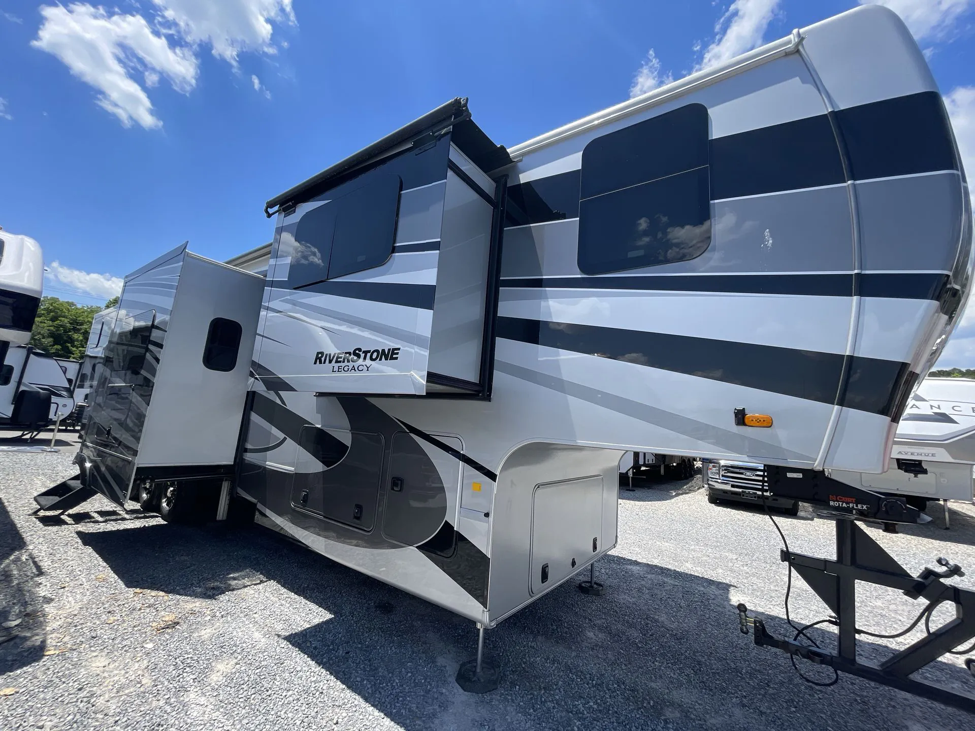2024 Forest River RiverStone 425FO