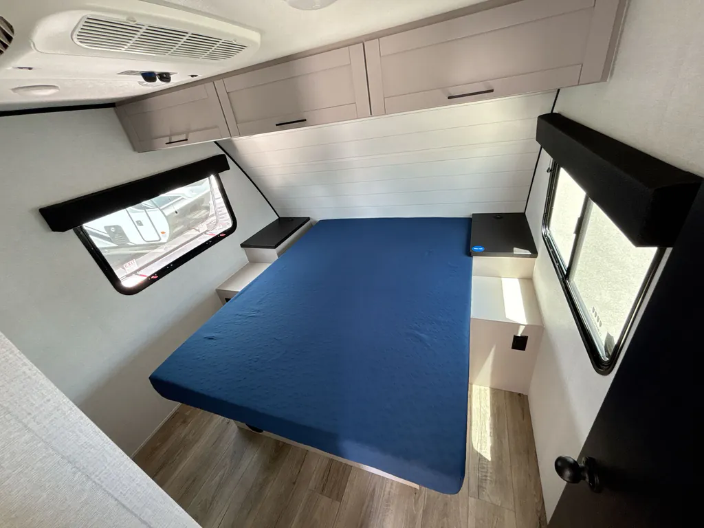 2026 Jayco Jay Feather 29QBH, Photos photo 16