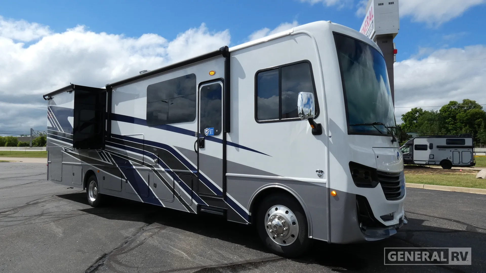 2026 Holiday Rambler Invicta 36Y - Photo 2