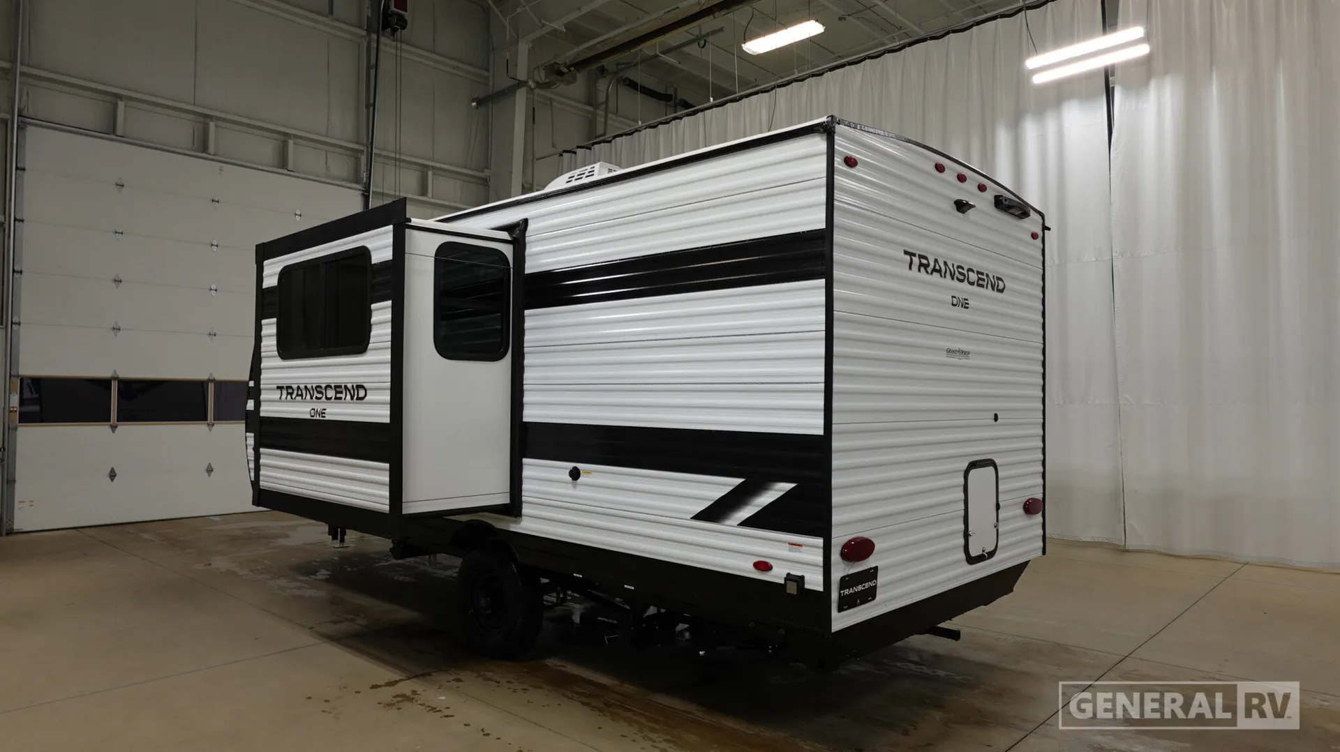 2026 Grand Design Transcend One 161BH - Photo 4