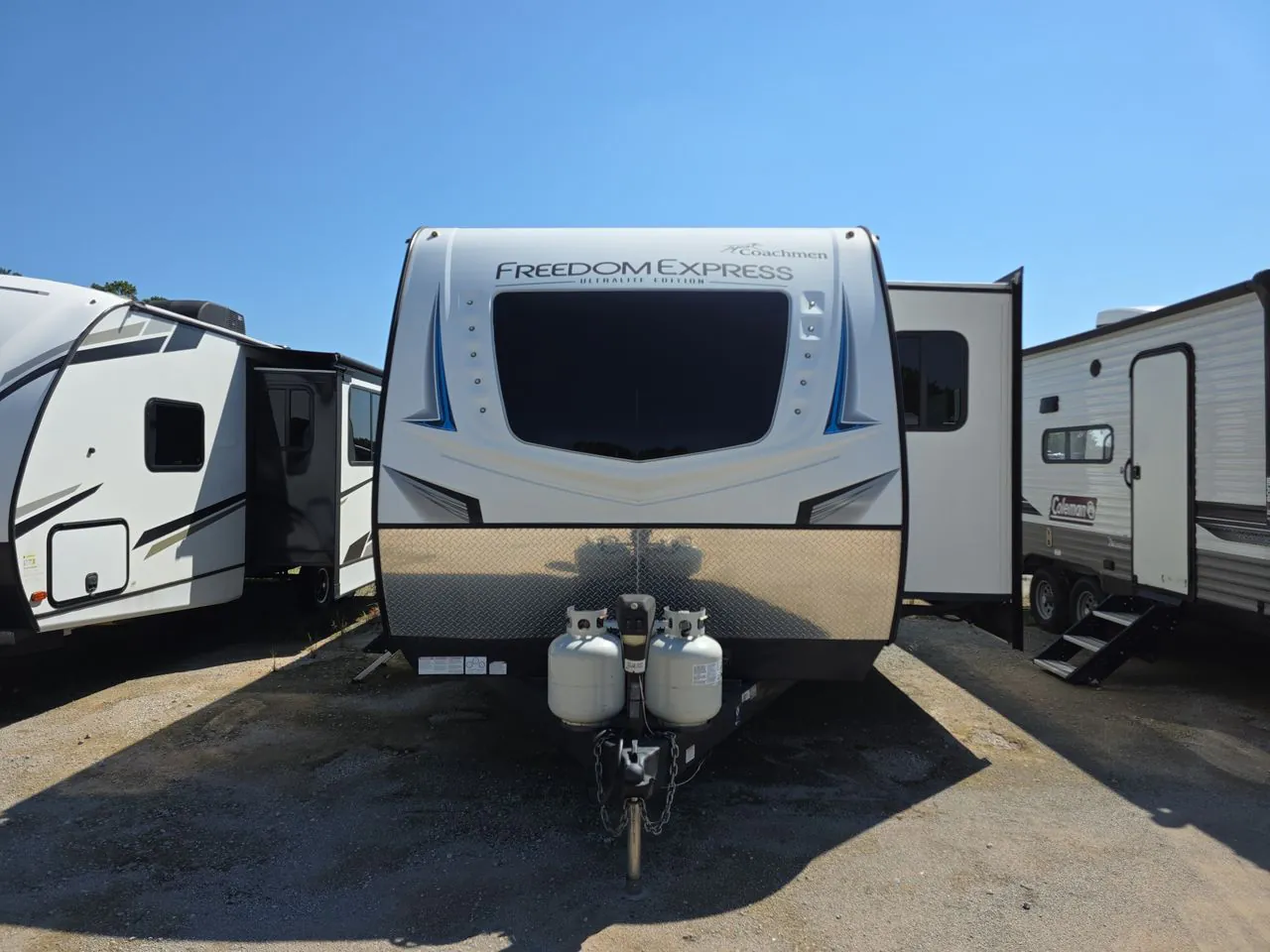 2021 Coachmen Freedom Express Ultra Lite 259FKDS - Photo 3