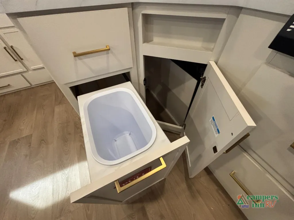2027 Grand Design Transcend 335BHT, Photos photo 40