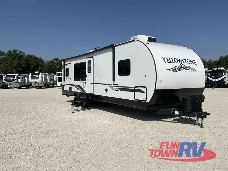 2025 Gulf Stream Yellowstone Ranch Edition 29RKS - Photo 3