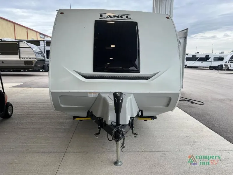 2022 Lance Lance Travel Trailers 1685 - Photo 2