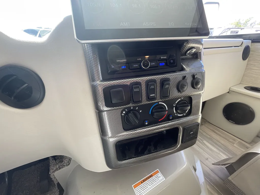 2023 Thor Motor Coach Vegas 24.3, Photos photo 31