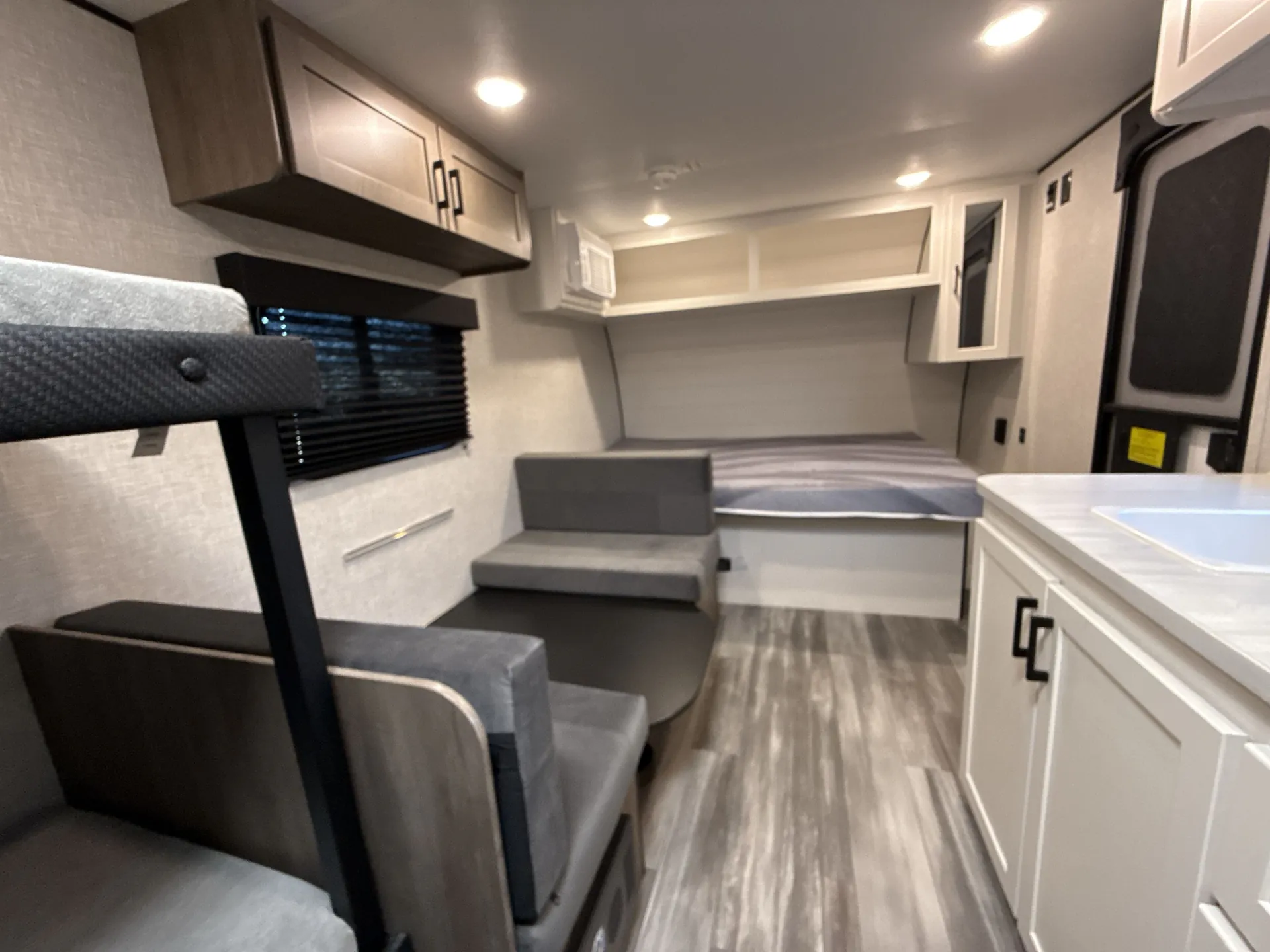 2025 Jayco Jay Flight Slx Sport 170BH — living area main