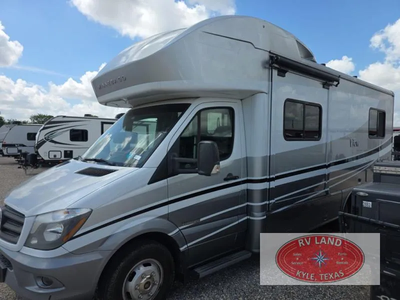 2017 Winnebago View 24V - Photo 3