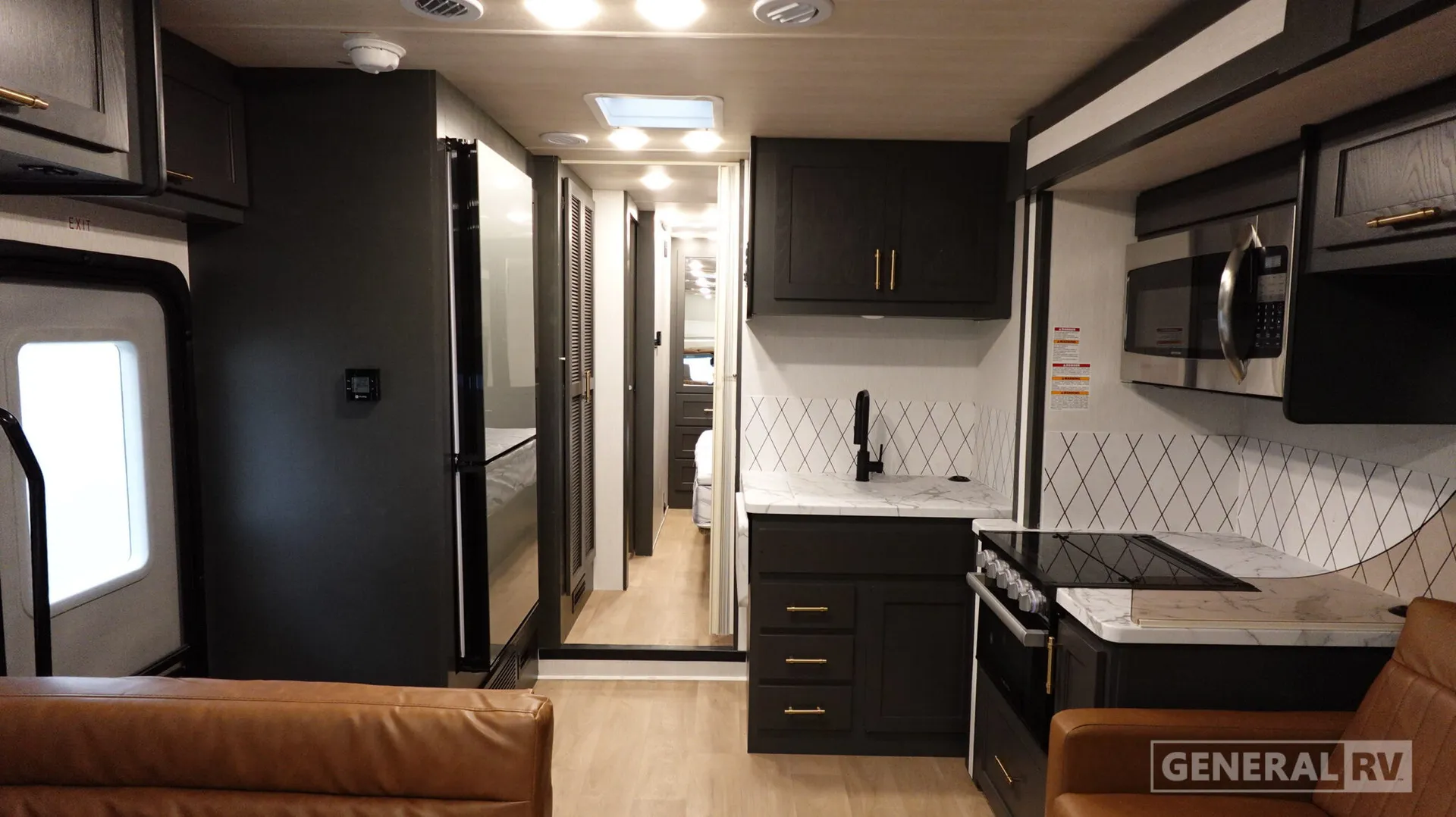 2027 NeXus RV Triumph 29T - Photo 3