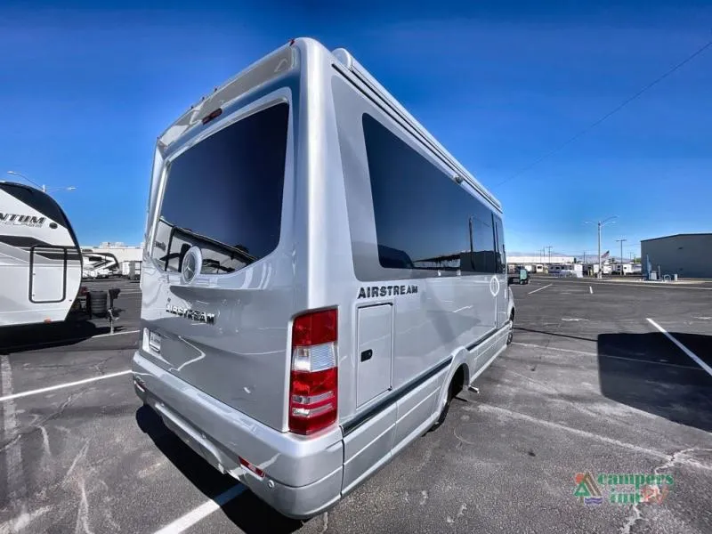 2025 Airstream Atlas ATL ALN - Photo 4