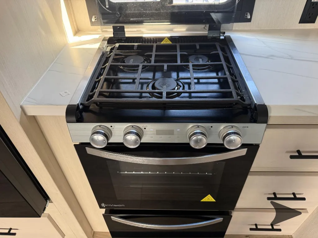 2026 Forest River Vengeance Rogue Armored 26L140, Photos photo 26
