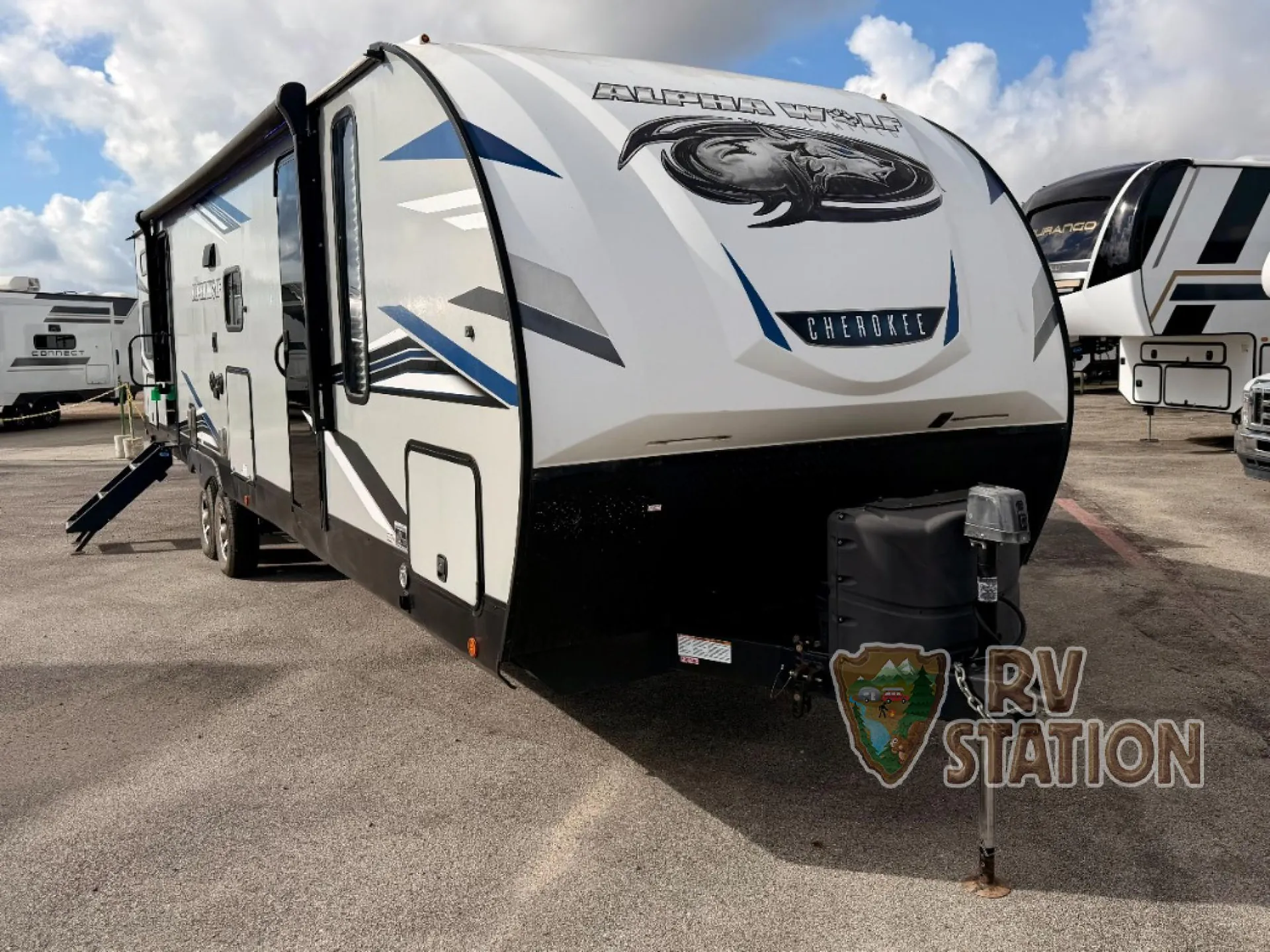 2021 Forest River Cherokee Alpha Wolf 30RDB-L - Photo 3