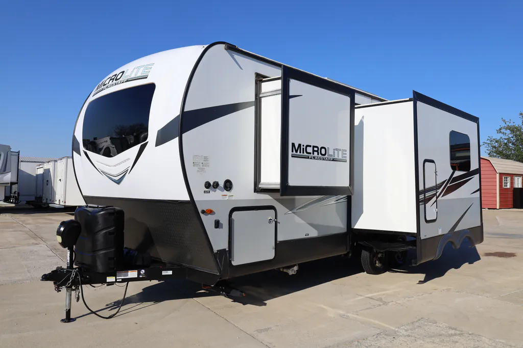 2022 Forest River Flagstaff Micro Lite 25FBLS, Photos photo 5