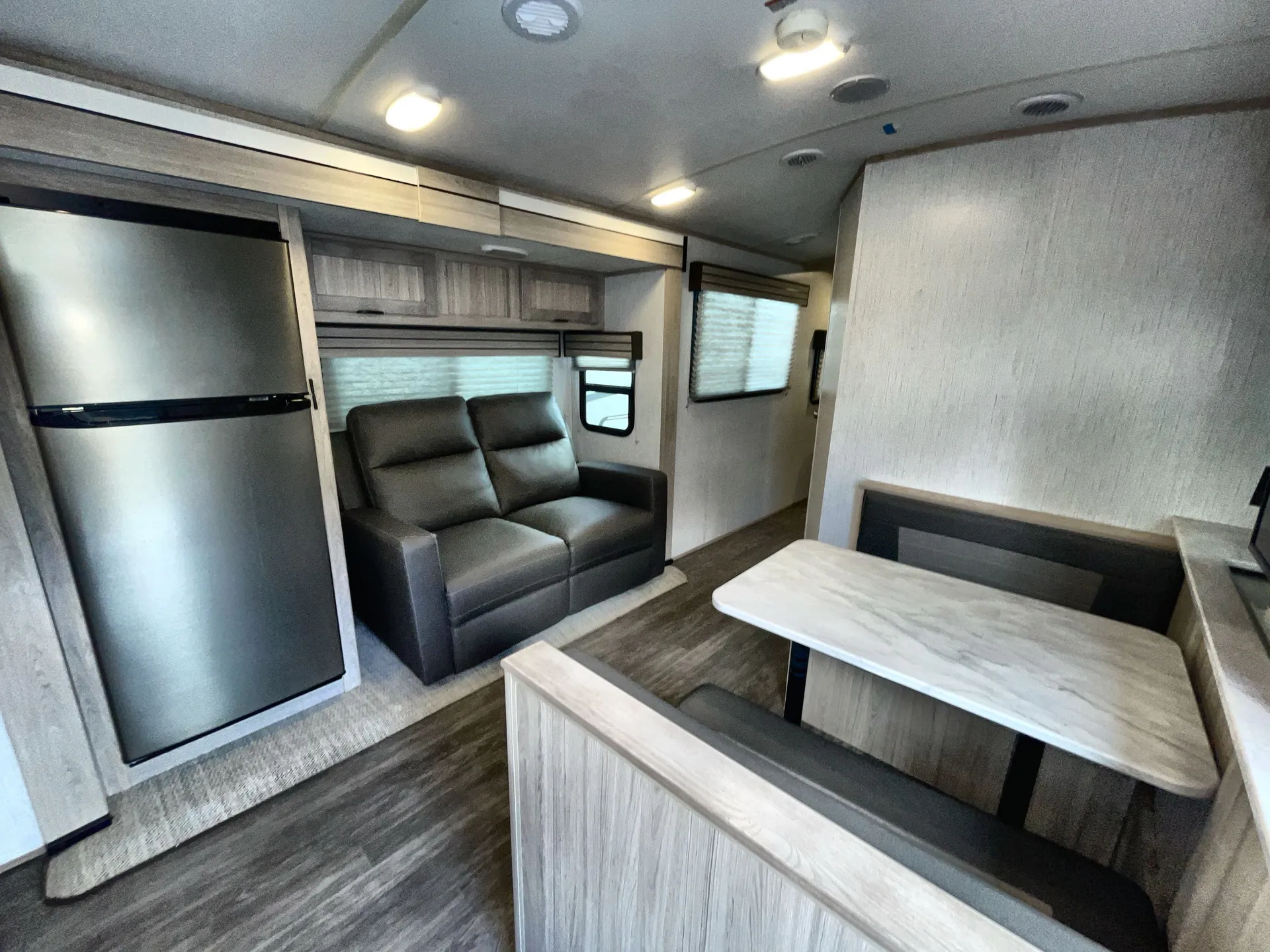 2022 Cruiser RV Shadow Cruiser SC248RKS — living area main