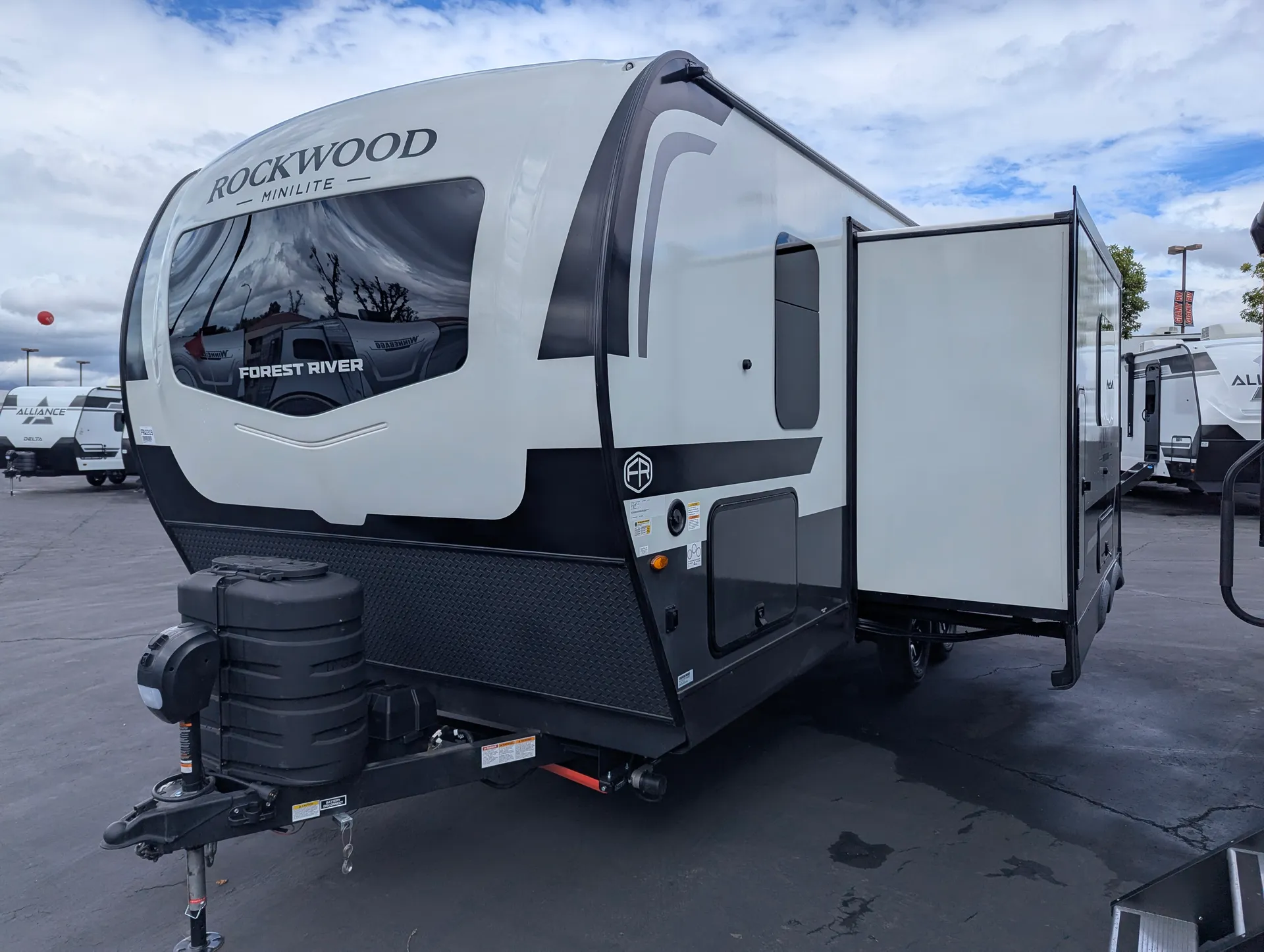 2026 Forest River Rockwood Mini Lite 2214S - Photo 4