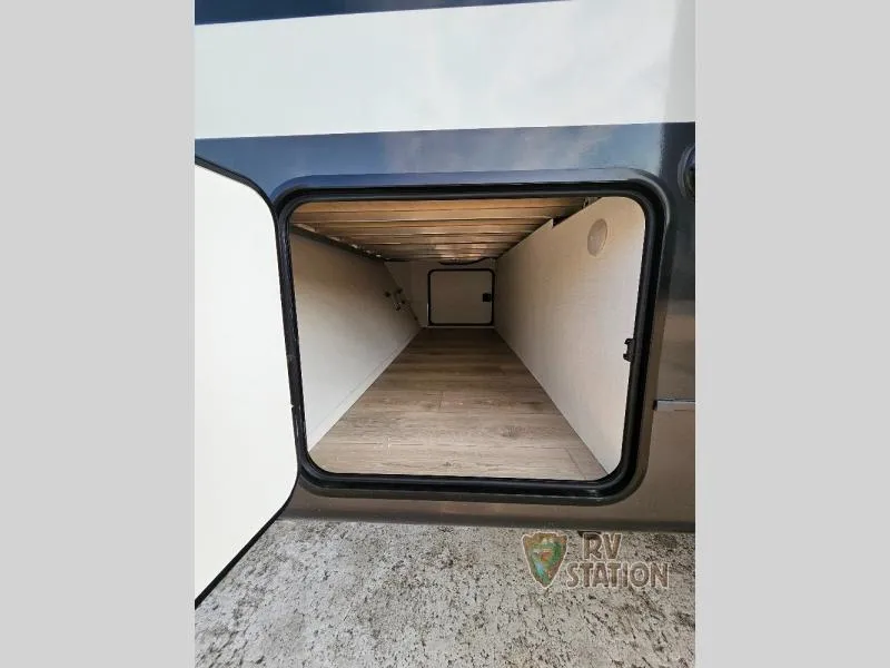 2026 Forest River Rockwood Mini Lite 2522FB - Photo 4