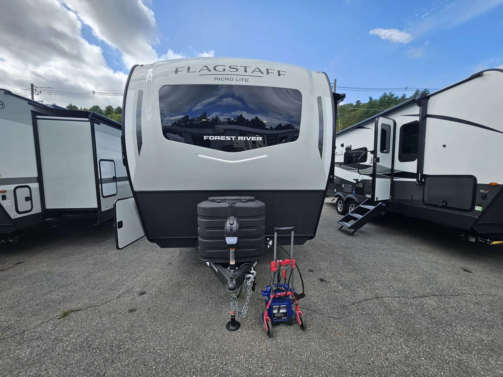 2026 Forest River Flagstaff Micro Lite 25BSDS - Photo 3