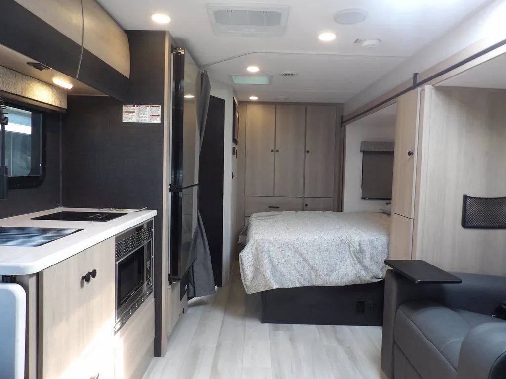 2024 Forest River Sunseeker 2400B, Photos photo 8