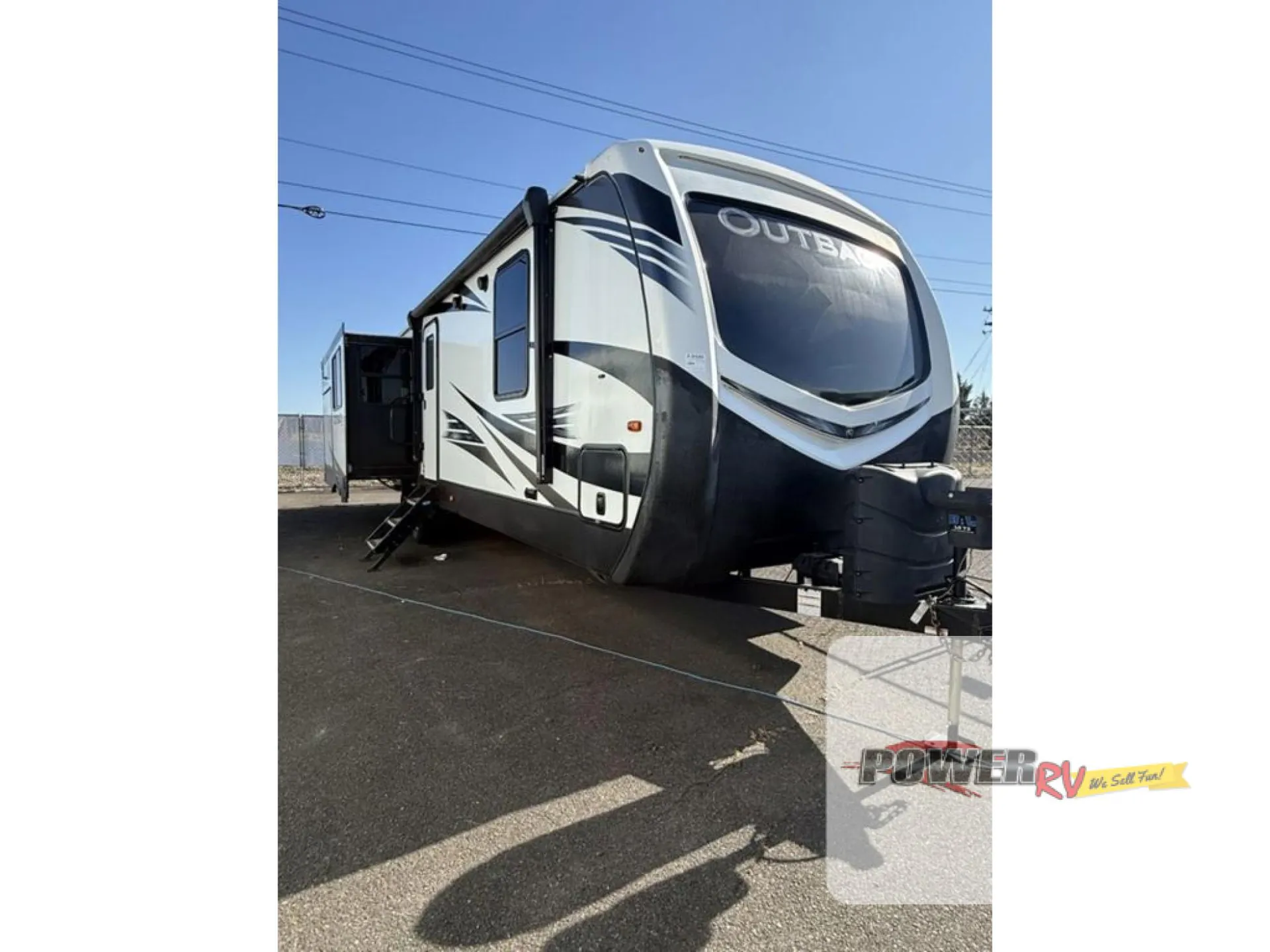 2019 Keystone Outback 330RL - Photo 3