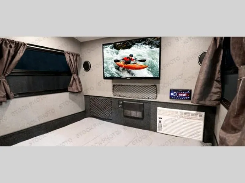 2019 inTech RV Luna Used    Lite - Photo 3